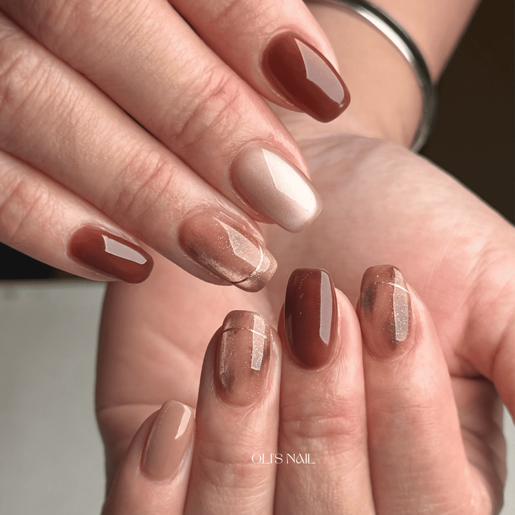 OLI'S NAIL 奧里美甲|高雄美甲|棕色系金線貓眼暈染美