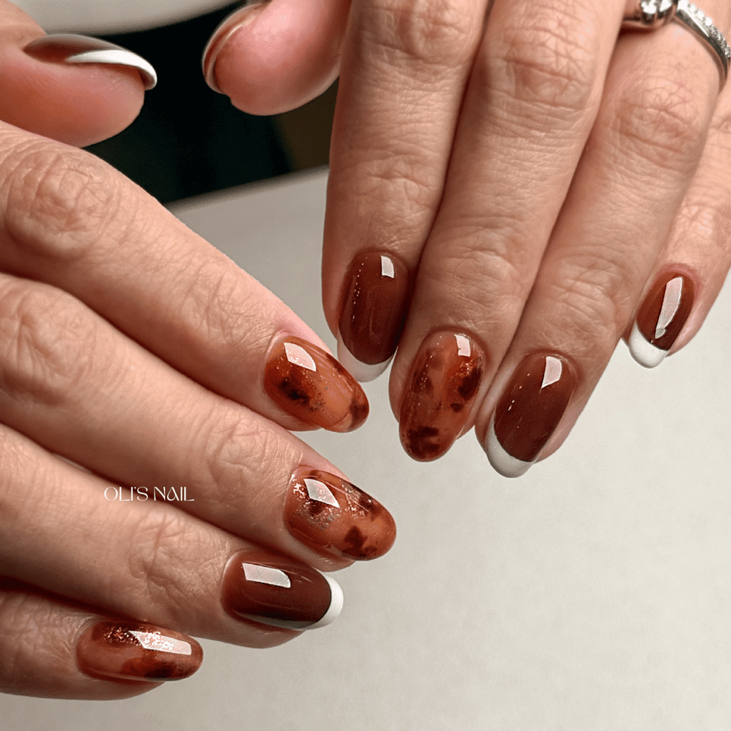 OLI'S NAIL 奧里美甲|高雄美甲|暖棕系暈染白法式美甲