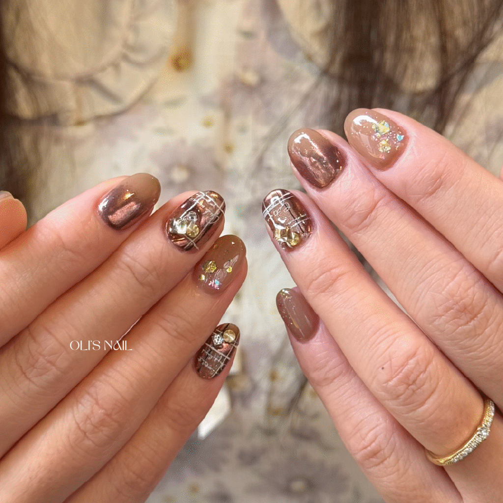 OLI'S NAIL 奧里美甲|高雄美甲|秋冬季格紋棕色系貓眼美甲