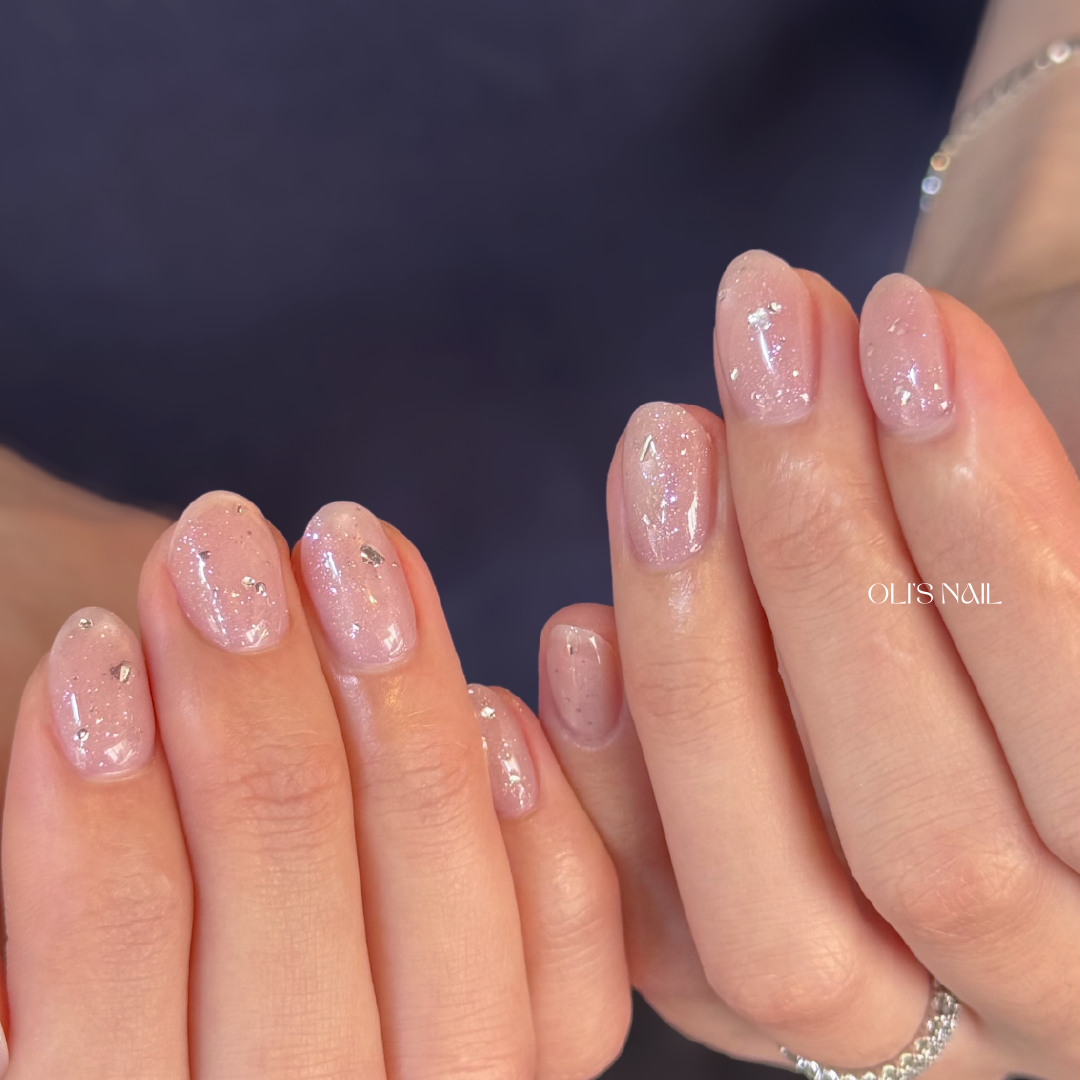 OLI'S NAIL 奧里美甲|高雄美甲|粉色亮片貓眼美甲